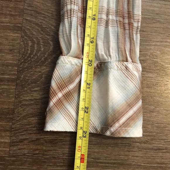 Guess - Picture 12 of 12